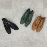 Vカットパンプス[2361I]