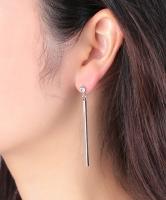 大人クリスタルピアス